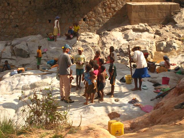 visit of gold paning